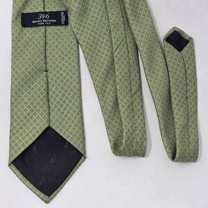 BROOKS BROTHERS 346 SILK TIE GREEN BLUE NAUTICAL PLAID LUXURY 3.75" X 60"